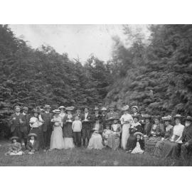 Group Portrait at Porirua Picnic, 1906