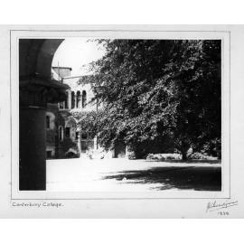 Canterbury College