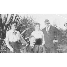 Group Portrait of Wellwood Family