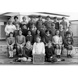 Anderson Park School S4 & F1 1971