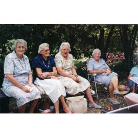 WDFF Members at Outdoor Meeting
