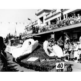 Apple Blossom Float - Hastings Blossom Festival 1959