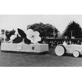 Hawke's Bay Farmers Float - Hastings Blossom Festival 1954
