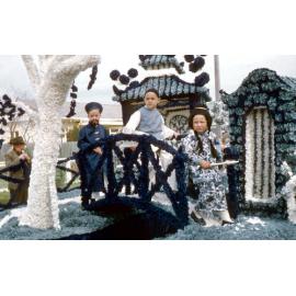Willow Pattern Float - Blossom Festival Parade 1958