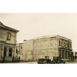 Griffiths Shoe Shop 1931