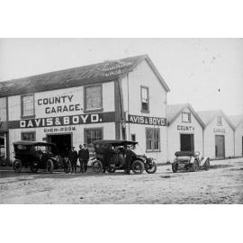 Davis and Boyd County Garage