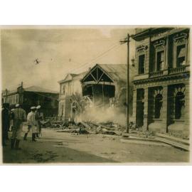 Demolition of Griffiths Footwear Store 1931