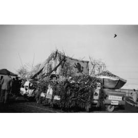 Fruit Bowl of Hastings Float 1951