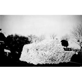 Unidentified Float 1951