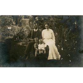 Pukahu School Teacher and Family