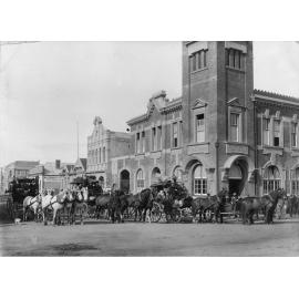 Hastings Post Office with Carriages