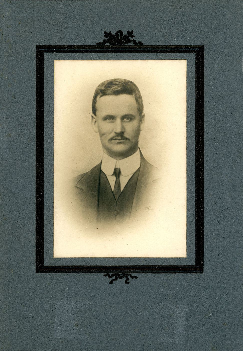 Eli Ralph Dodge