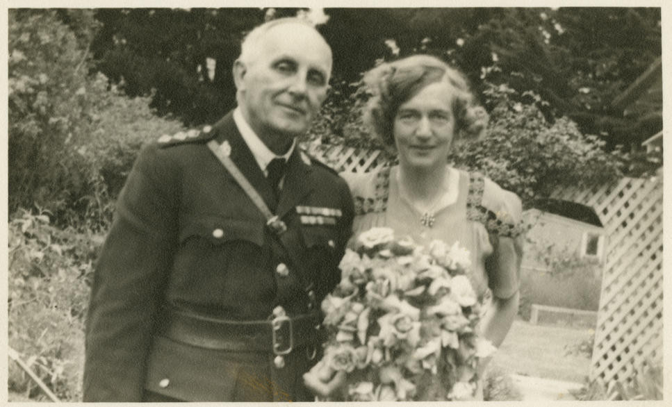 Dr. Joseph Livingstone Frazer 
with his wife Annie. 